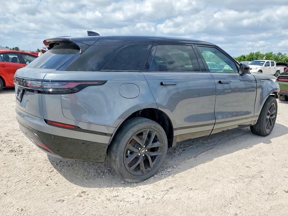 SALYL2EX5TA817225 2026 Land Rover Range Rover photo no. 3