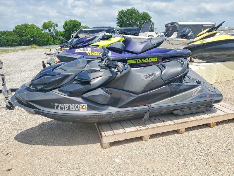 YDV59109A323 2023 Sea-Doo RXP-X photo no. 2