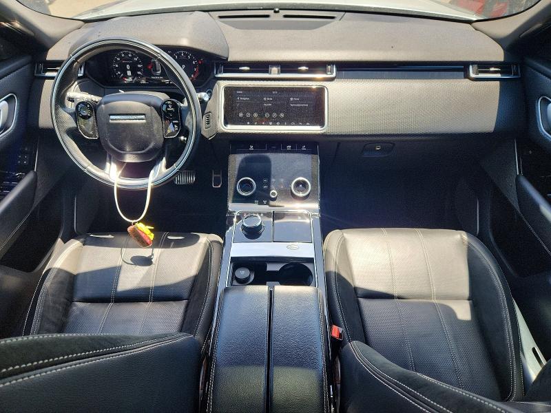 SALYL2RX8JA775415 2018 Land Rover Range Rover photo no. 8