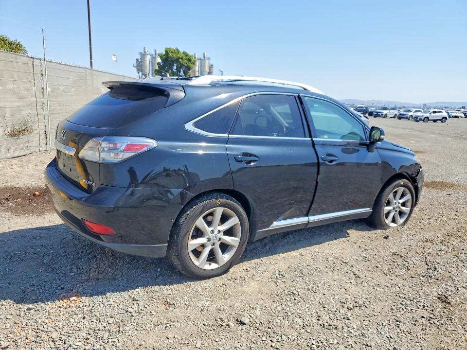 2T2ZK1BA3BC046911 2011 Lexus RX photo no. 3