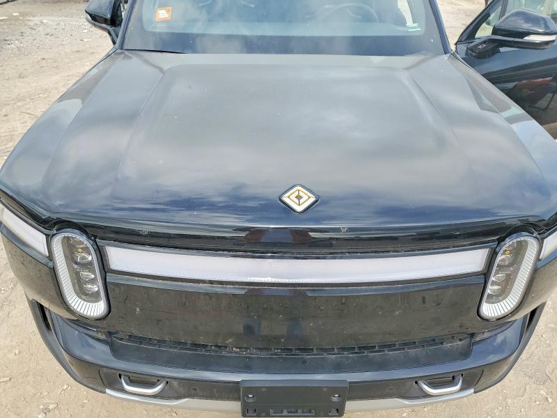 7FCTGAALXNN007792 2022 Rivian R1T photo no. 11
