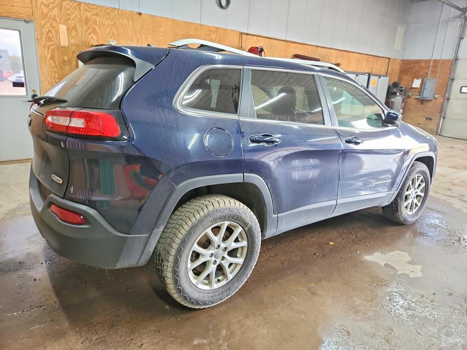 1C4PJMCS8EW281663 2014 Jeep Cherokee photo no. 3