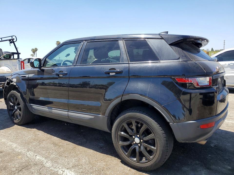 SALVP2BG3HH208435 2017 Land Rover Range Rover photo no. 2