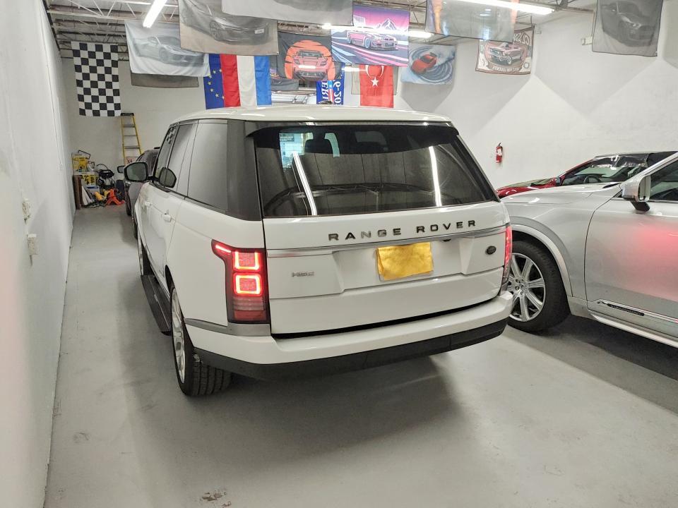 SALGS2WF8EA168379 2014 Land Rover Range Rover photo no. 3