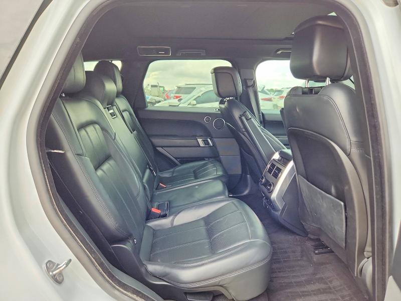 SALWR2RV8JA806098 2018 Land Rover Range Rover photo no. 10