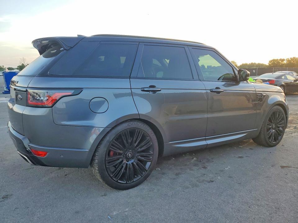 SALWR2RE5KA863666 2019 Land Rover Range Rover photo no. 3