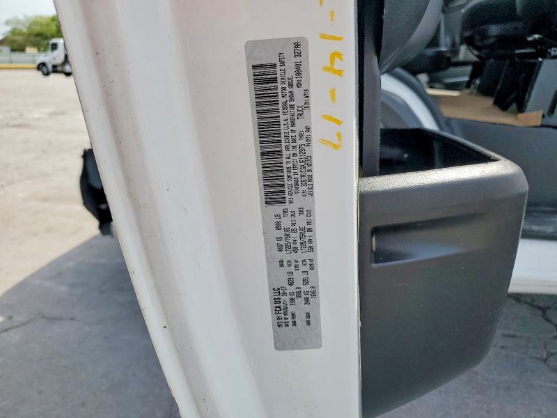 3C6TRVCGXJE112975 2018 RAM Promaster photo no. 13
