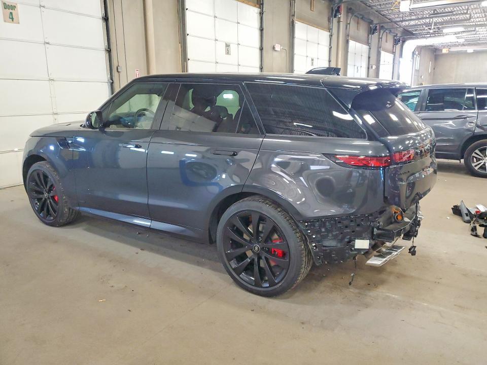 SAL119E91SA470671 2025 Land Rover Range Rover photo no. 2