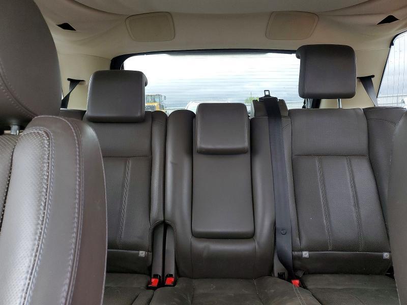 SALSH2E44AA248832 2010 Land Rover Range Rover photo no. 10