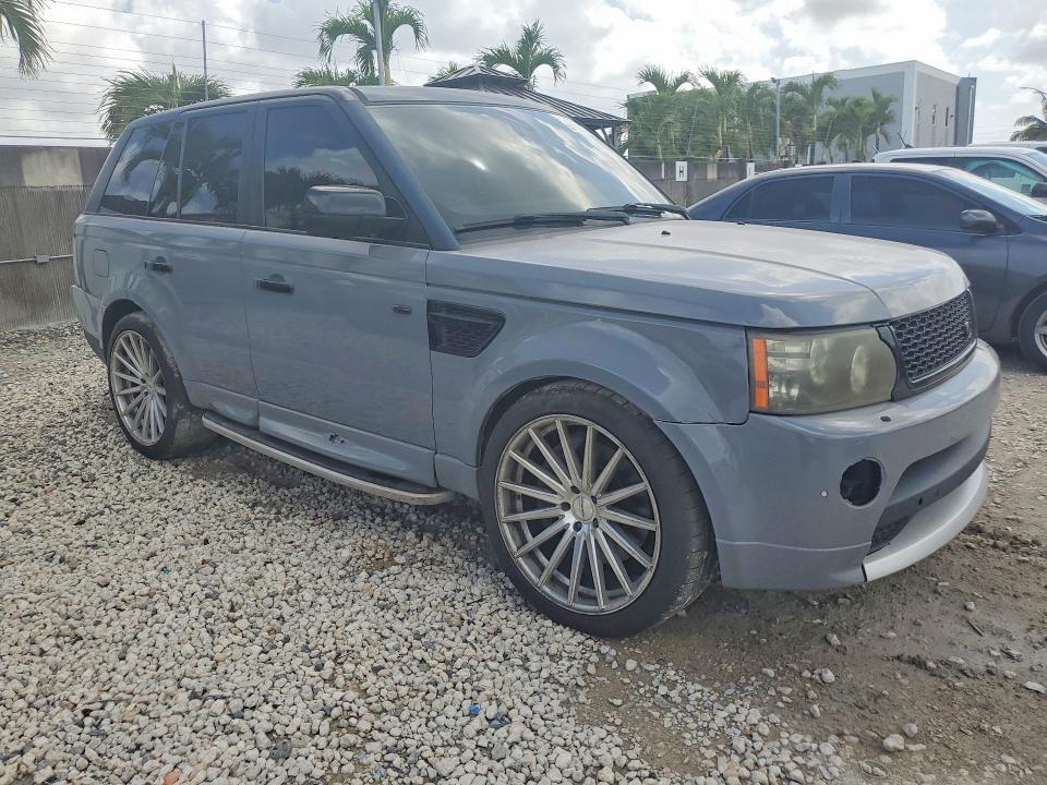 SALSH2E4XAA246888 2010 Land Rover Range Rover photo no. 4