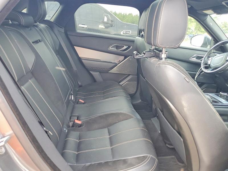 SALYL2RX3JA735095 2018 Land Rover Range Rover photo no. 10
