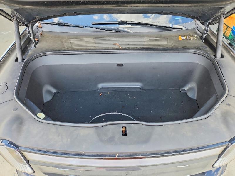 7FCTGAAA9NN013484 2022 Rivian R1T photo no. 11