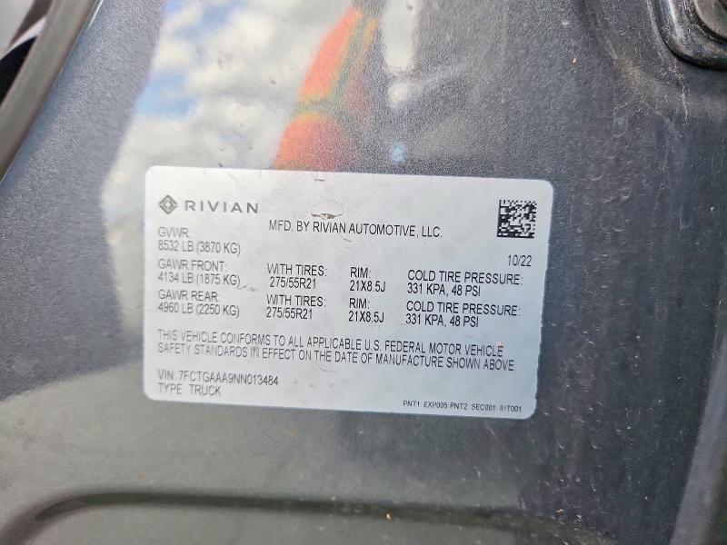 7FCTGAAA9NN013484 2022 Rivian R1T photo no. 13