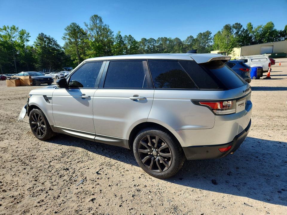 SALWR2FV7HA153388 2017 Land Rover Range Rover photo no. 2