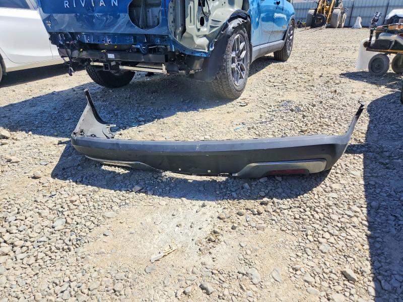 7FCTGAAAXNN010495 2022 Rivian R1T photo no. 12