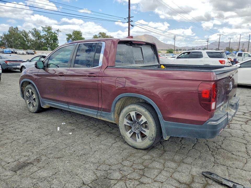 5FPYK2F62KB005202 2019 Honda Ridgeline photo no. 2