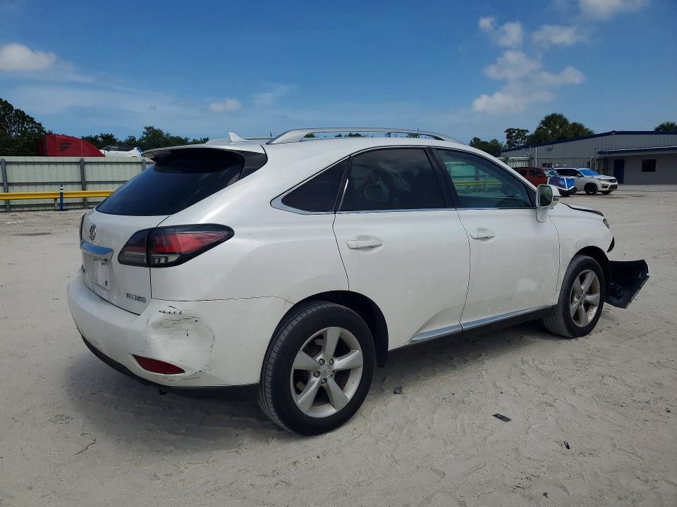 2T2BK1BA5AC014817 2010 Lexus RX photo no. 3