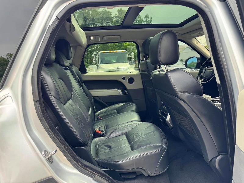SALWR2VF9FA534411 2015 Land Rover Range Rover photo no. 10