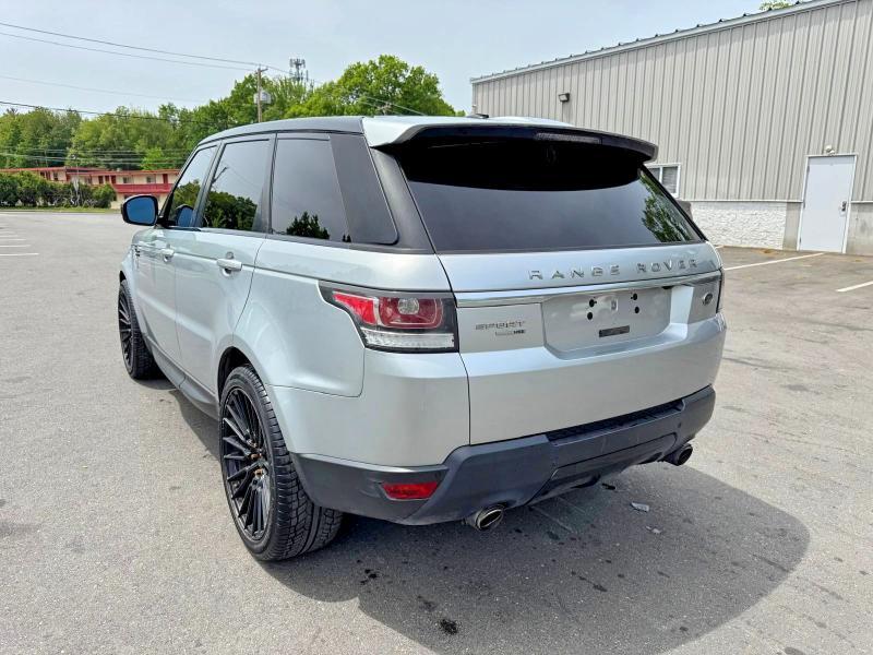 SALWR2VF9FA534411 2015 Land Rover Range Rover photo no. 2