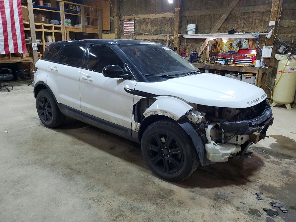 SALVP2RX7JH267631 2018 Land Rover Range Rover photo no. 4