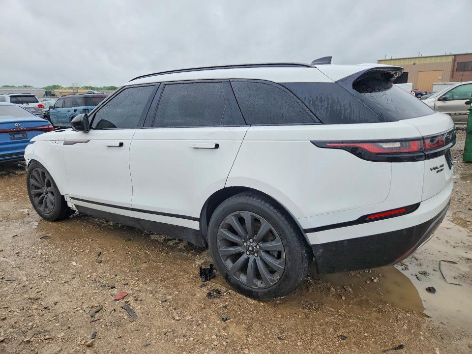 SALYL2RV7JA771841 2018 Land Rover Range Rover photo no. 2
