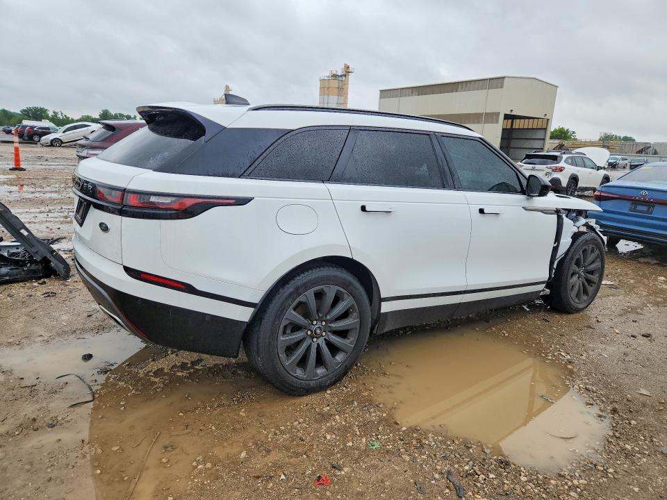SALYL2RV7JA771841 2018 Land Rover Range Rover photo no. 3