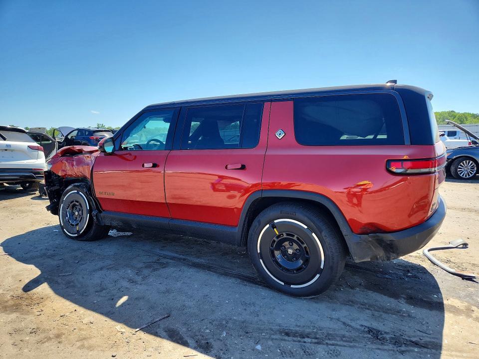 7PDSGCBP5SN060757 2025 Rivian R1S photo no. 2
