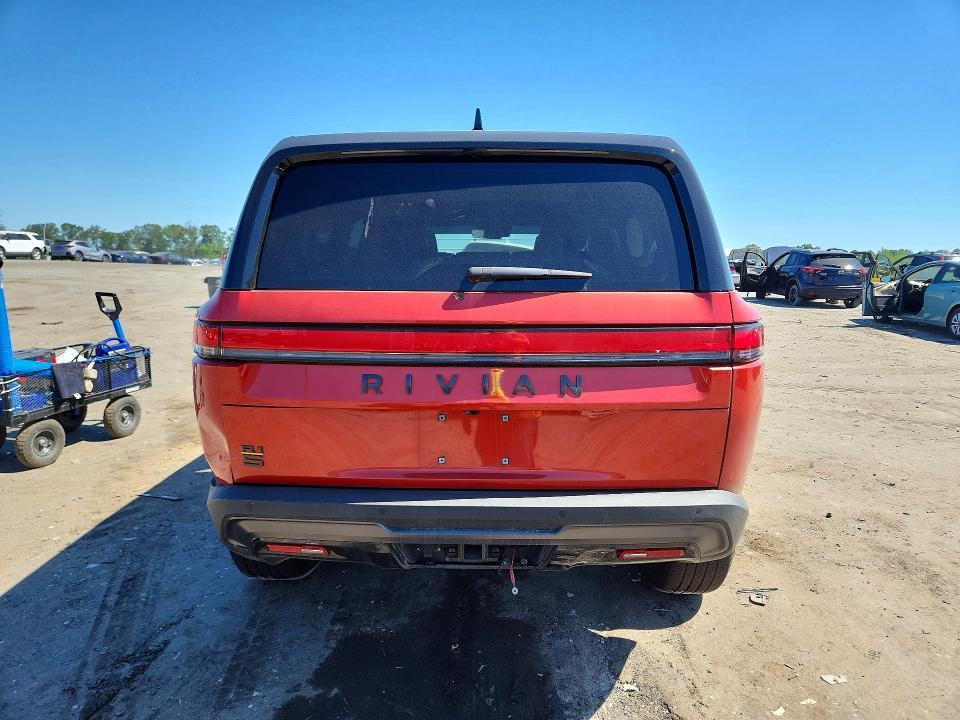 7PDSGCBP5SN060757 2025 Rivian R1S photo no. 6