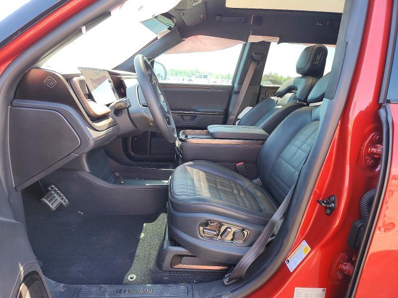 7PDSGCBP5SN060757 2025 Rivian R1S photo no. 7