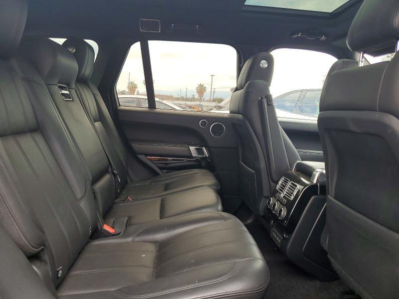 SALGS2FE6HA322518 2017 Land Rover Range Rover photo no. 11