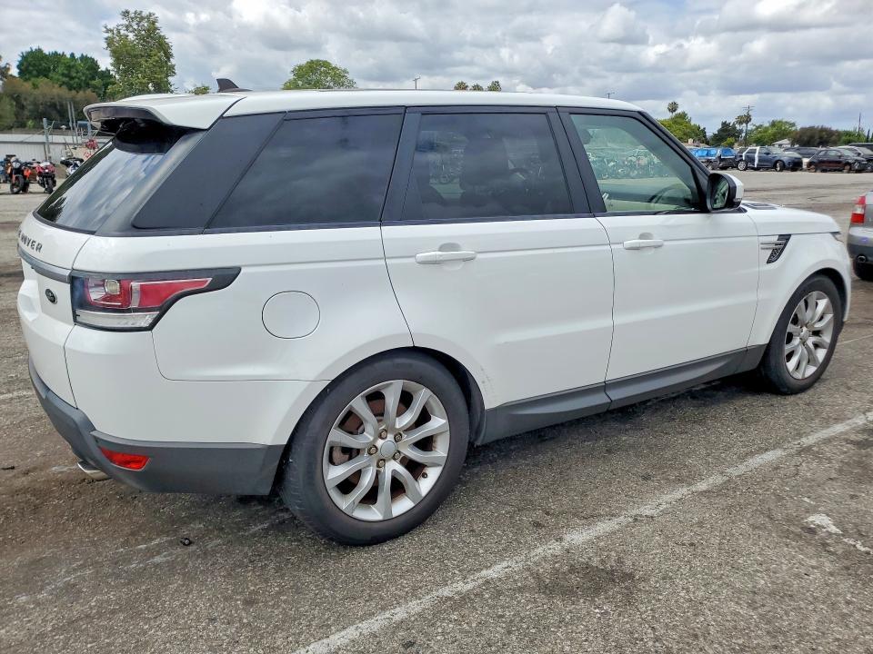 SALWR2VF8GA576621 2016 Land Rover Range Rover photo no. 3