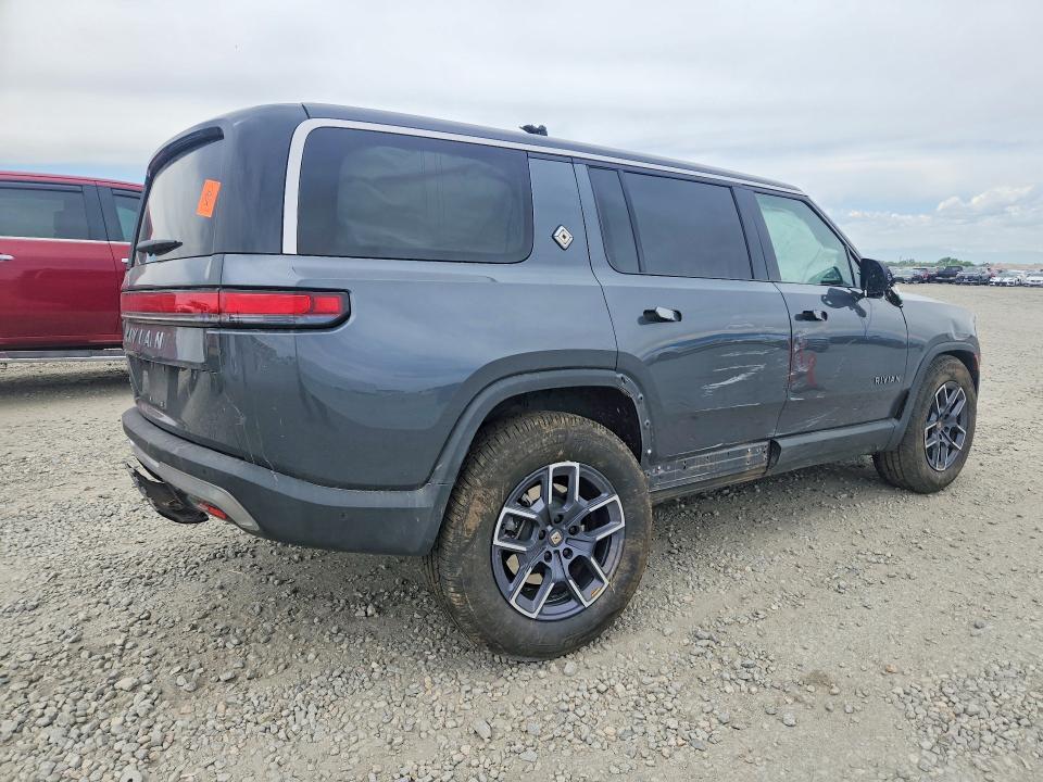 7PDSGBBA6SN053306 2025 Rivian R1S photo no. 3
