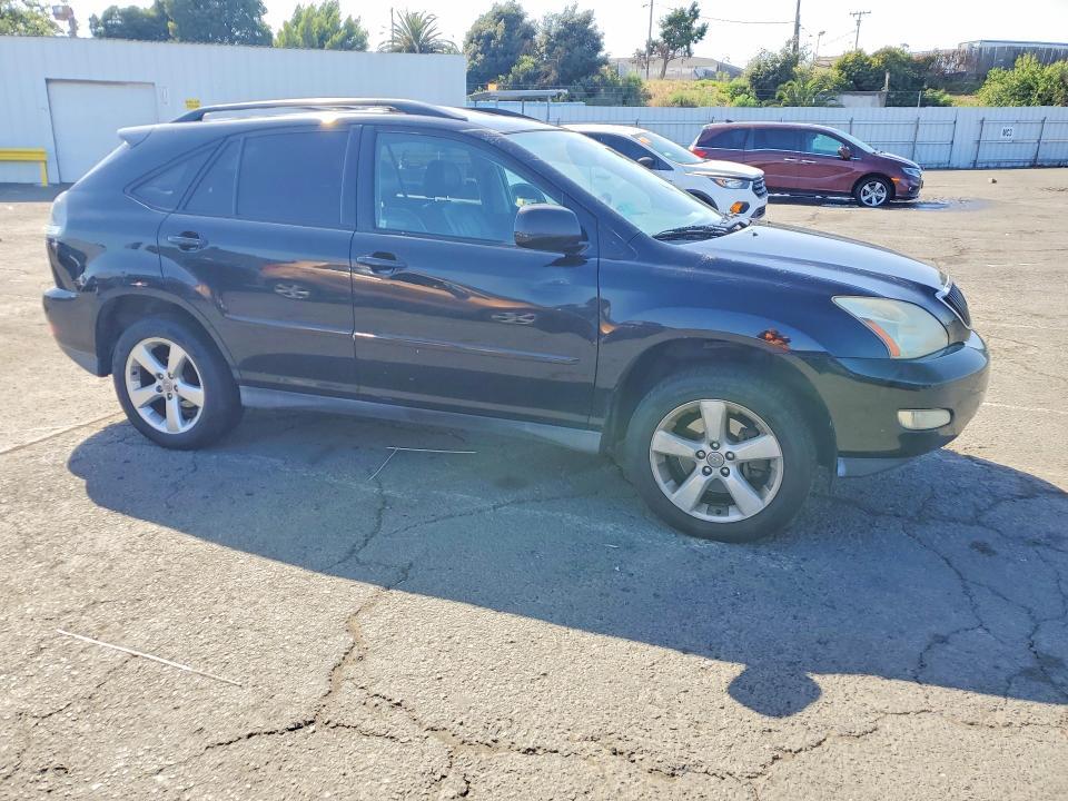 JTJGA31U650047827 2005 Lexus RX photo no. 4