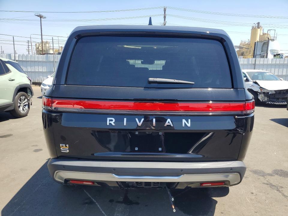 7PDSGABL1NN001954 2022 Rivian R1S photo no. 6