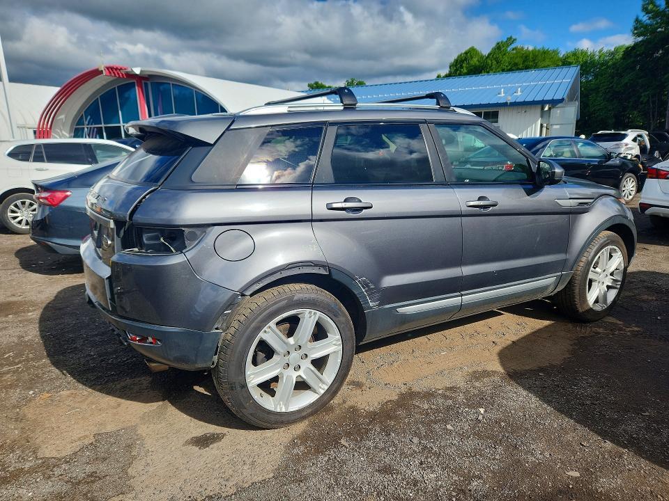 SALVP2BG1FH052618 2015 Land Rover Range Rover photo no. 3