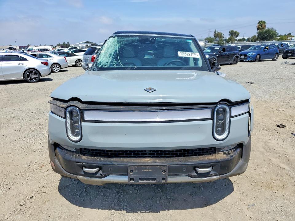 7PDSGBBA3RN034657 2024 Rivian R1S photo no. 5