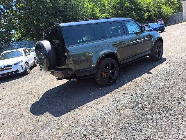 SALEXFEU8T2603618 2026 Land Rover Defender photo no. 4