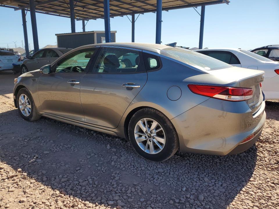 5XXGT4L39GG026169 2016 KIA Optima photo no. 2