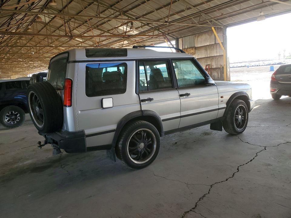 SALTY14473A771670 2003 Land Rover Discovery photo no. 3