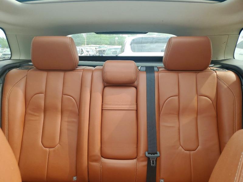 SALVV2BG8CH699857 2012 Land Rover Range Rover photo no. 10