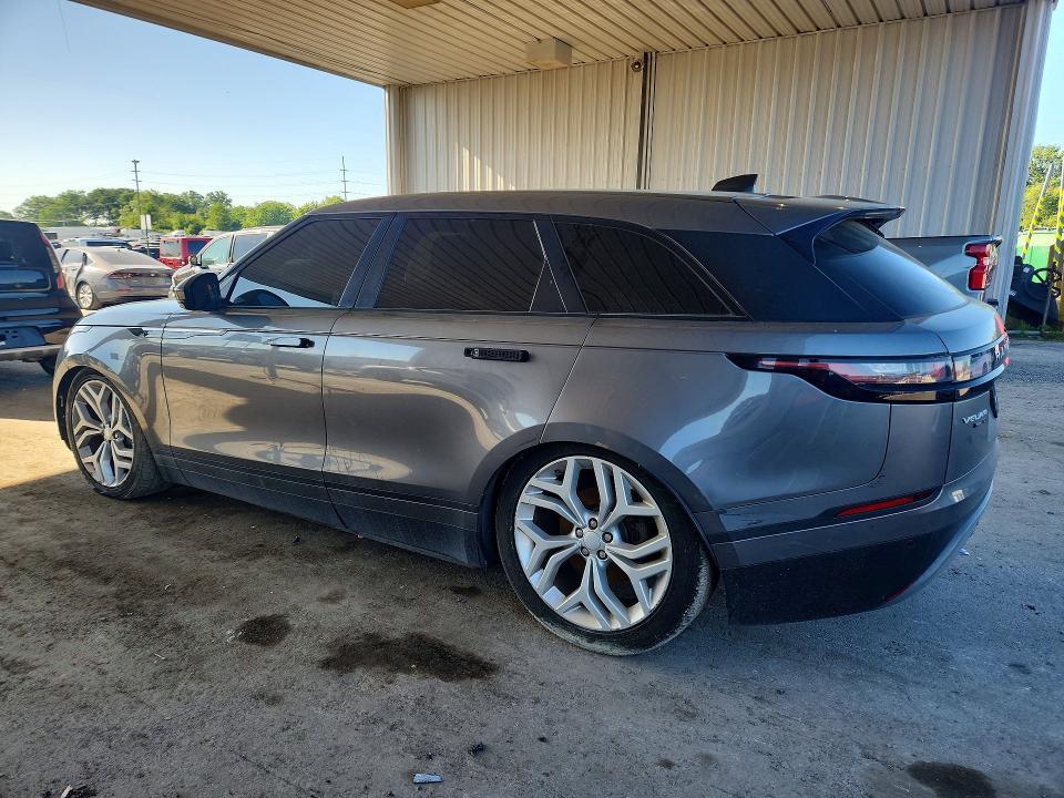 SALYB2RVXJA712768 2018 Land Rover Range Rover photo no. 2