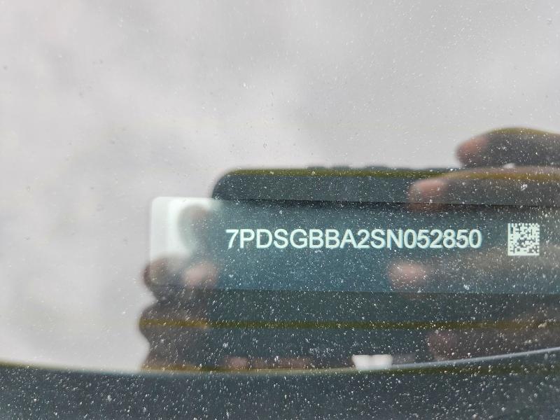 7PDSGBBA2SN052850 2025 Rivian R1S photo no. 13