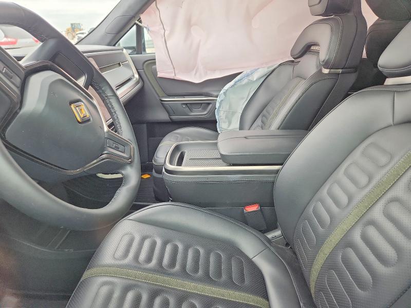 7PDSGBBA2SN052850 2025 Rivian R1S photo no. 7
