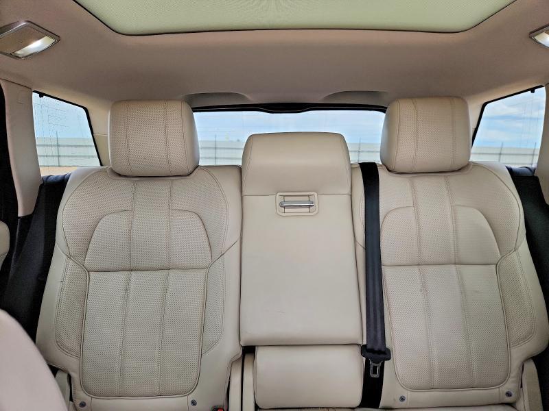 SALWR2KF3GA593959 2016 Land Rover Range Rover photo no. 10