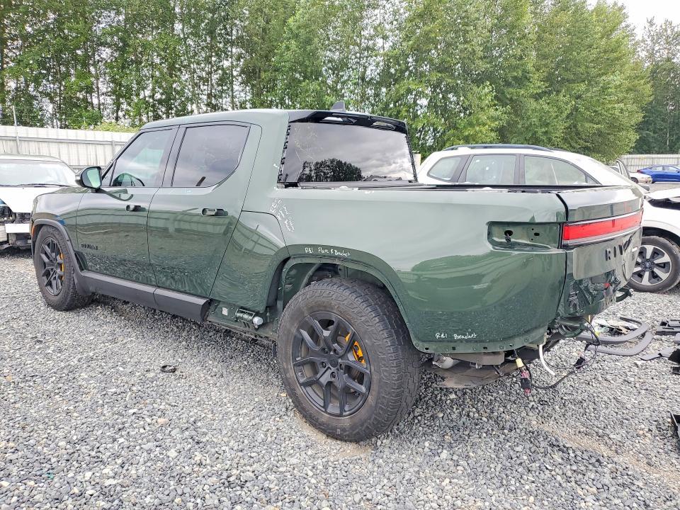7FCTGAAA1NN012295 2022 Rivian R1T photo no. 2