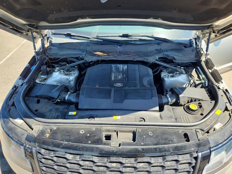 SALGR2RV9KA546025 2019 Land Rover Range Rover photo no. 12