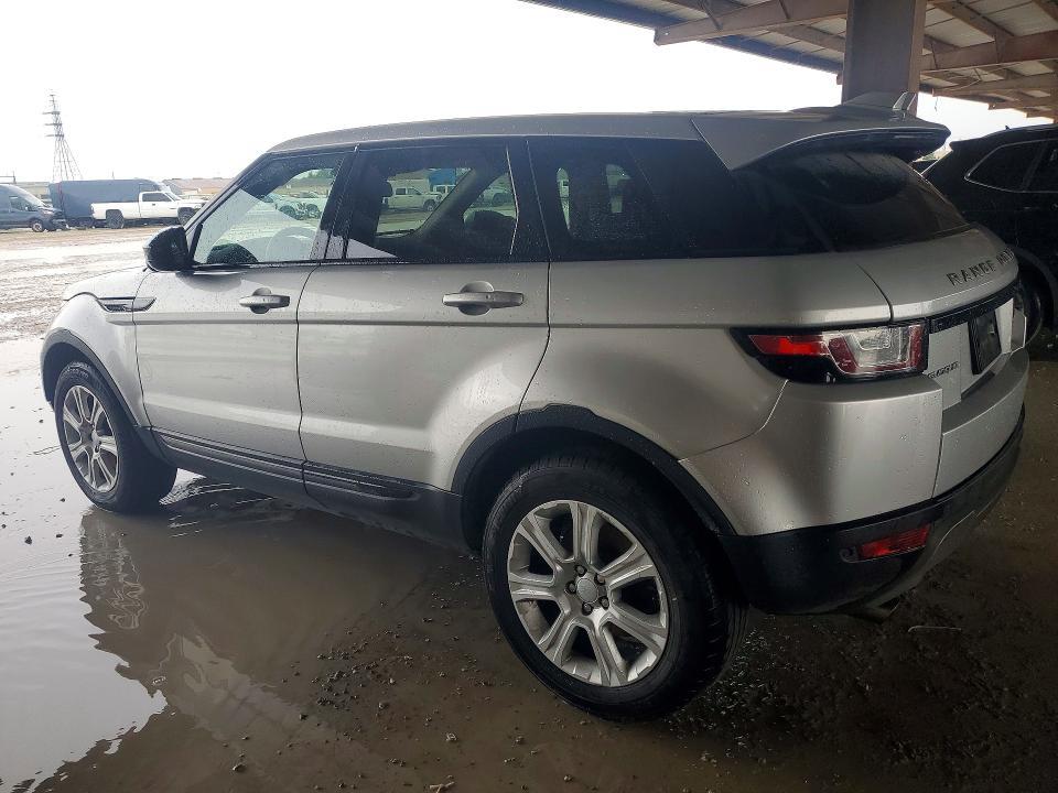 SALVP2RX7JH277513 2018 Land Rover Range Rover photo no. 2