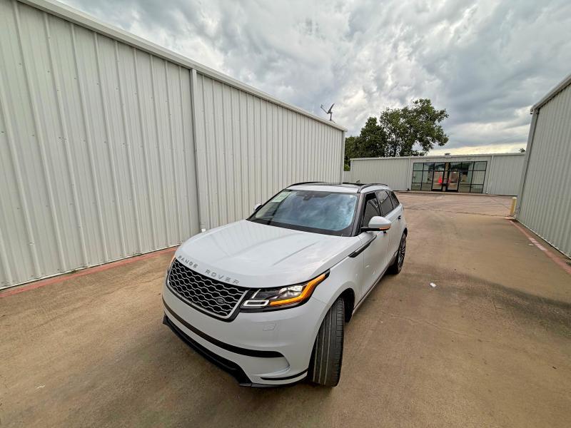 SALYB2RX5JA776122 2018 Land Rover Range Rover photo no. 2