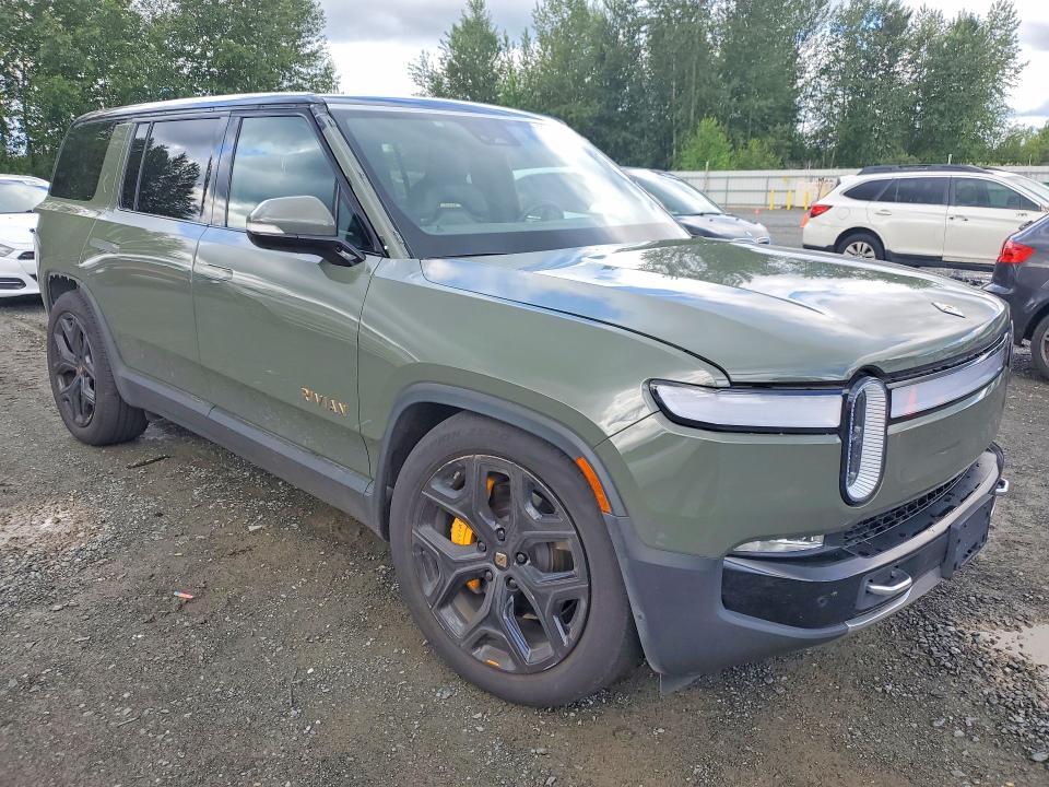 7PDSGABLXPN007917 2023 Rivian R1S photo no. 4