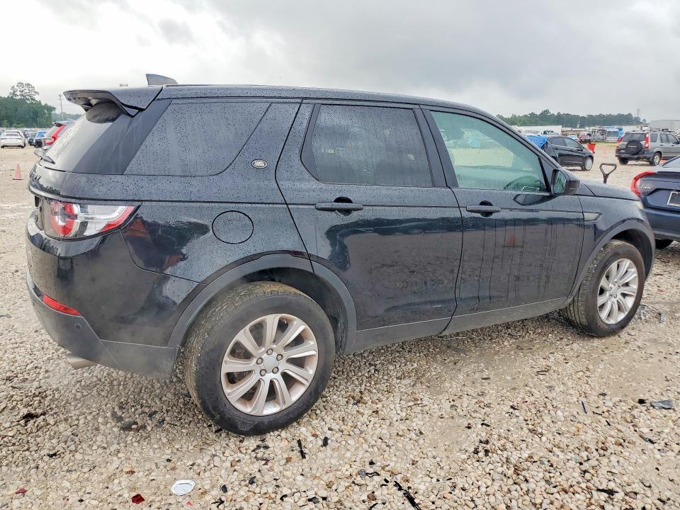 SALCP2BG2HH670606 2017 Land Rover Discovery photo no. 3